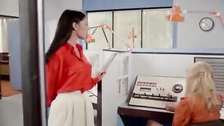 The Youthful Like it Hawt (1983)