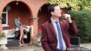 UK Housewife Screws The Stranger Behind her spouse's back