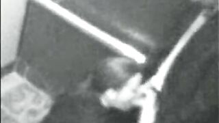 Quarentona portuguesa Susana faz broche ao patrï¿½o no elevador