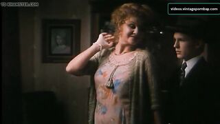 Sex Experience with Hawt Stepmom Vintage Scene