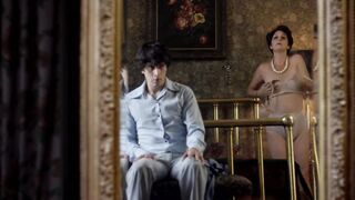 Mature & younger (2020)