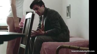 Superlatively Good Bottomless Bush Scenes in the Clips