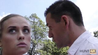 HUNT4K. Hunter paie beaucoup d'argent pour avoir la chance de baiser une golden-haired près de son petit ami