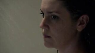 Melanie Lynskey - Togetherness S02E01