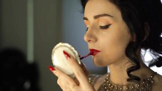 Femdom-Goddess with red lipstick