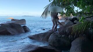 spying a undressed honeymoon pair - sex on public beach in paradise