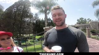 Thickumz - Slutty Golden-Haired Twerks Booty and Cruises For Weenie