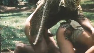 THE PINK LAGOON A SEX ROMP IN PARADISE (1984)