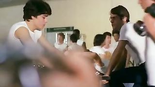 Maison De Plaisir (1980) FULL VINTAGE CLIP