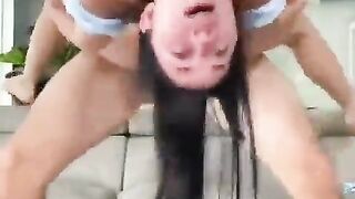 who is this babe please aid lads