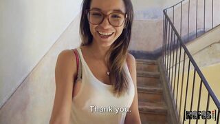Nerdy sweetheart with biggest glasses, Francys Belle knows how to keep a chap totally gratified