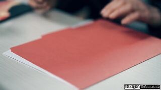 Lesbo brunette hair fisted and drilled by doctor to get preggo