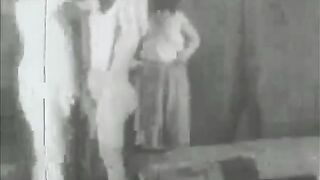 Vintage loops 1900-1909