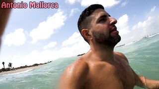 Pasándola Bien En Una Playa Nudista Con La Italiana De Culo Redondo Cherry