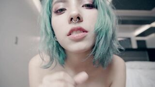 Goth angel giving a sloppy fellatio