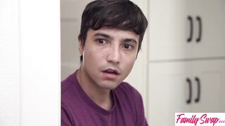 Spying On Exchange Mama And Daddy