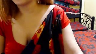 Puneri Latika, hot camgirl in intimate show