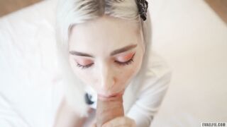 Little cute ghostie takes it unfathomable in her taut cunt and gets cum overspread - Eva Elfie