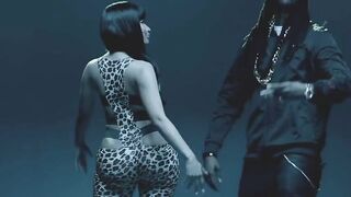 Nicki Minaj - Beez in the Trap (XXX)