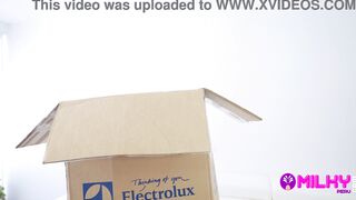 "Little Guy two" Three-Some with my sexy aunt - Maryam Hawt