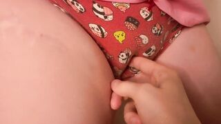 Obedient Step Sister And Pants Squirt