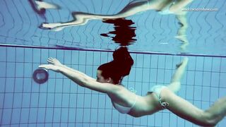 Swimming pool underwater hawt hotty chick Alla erotics