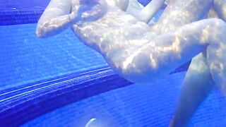 peeping underwater on the pool therme sauna spa