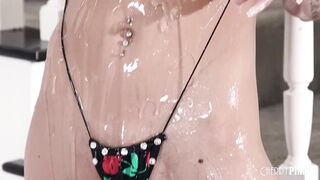 Cute Xxlayna Marie Oils Up Her Natural Titties And Undresses in advance of Masturbating