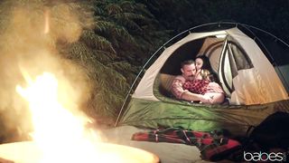 Teen bitch likes camping and outdoor screwing