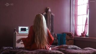 Florence Pugh - Marcella