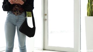 Round butt and that flawless gal next door look on this glamorous recent amateur