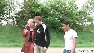 Libertine se prend deux bonnes queues avant l ejac faciale