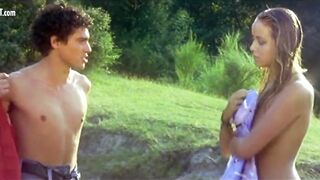 Stripped Celebs - Superlatively Good Of Gloria Guida