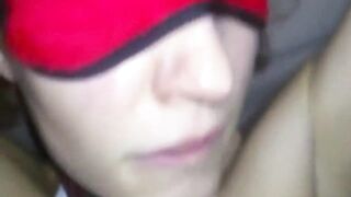 Femme offerte dans un club echangiste