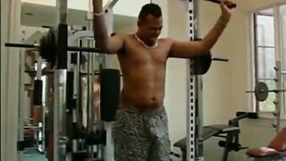 Elle devyne ho bangin