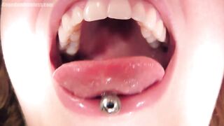 SpankBang.com_awakening the giantess predator_720p.mp4