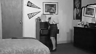 Fat Blond Undressing and Posing (1960s Vintage)