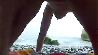 J'ai envi de te sucer cheri, et stp encule moi j'ai ete sage