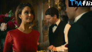 Zahia Dehar Hawt Scene in Escort Guys