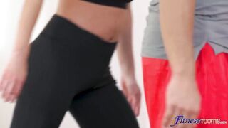 Creampie after yoga class FULL CLIP - Fitness Rooms