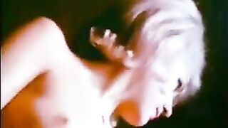 Hawt wife's striptease: Wife Swappers (1965 softcore)