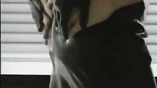 Viola Bizarr - Extreme Number 8 - Gummi in der Ehe