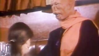 Star Honey (1977 Vintage Scifi Movie scene)