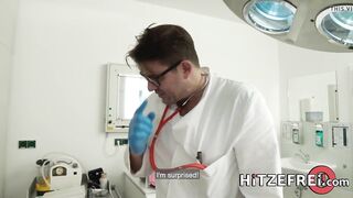 HITZEFREI Breasty golden-haired German mother I'd like to fuck screwed by her doctor