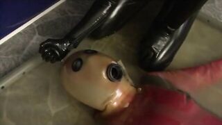 Latex Thrall Hotty In Transparent Vacuumbed With Ballhood Breath Play Control