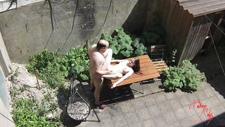 Voyeurs film teeny floozy banging with obese old old man on the terrace