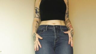 YOUR DENIM DEMISE (Jeans Facesitting Executrix)