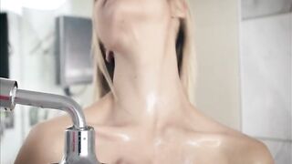 Sexy blond mother i'd like to fuck Sarah Vandella gets her desired anal fun