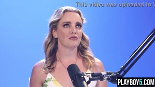 Australian mother I'd like to fuck golden-haired shows us how that babe masturbates and orgasms