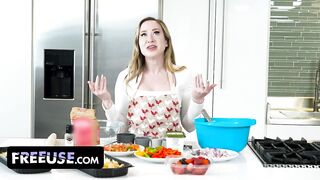 Stepson Screws His Nice-looking Stepmother During A Digital Interview For A Cooking Show - FreeUse
